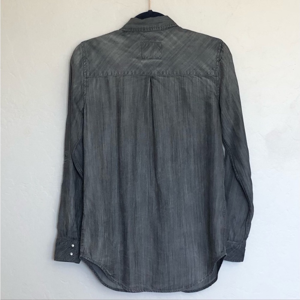 Rails Alexandra Gray Chambray Snap Button Shirt Sz XS - Picture 3 of 12